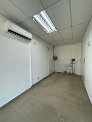 Eastwood Centre (D16), Retail #563626121